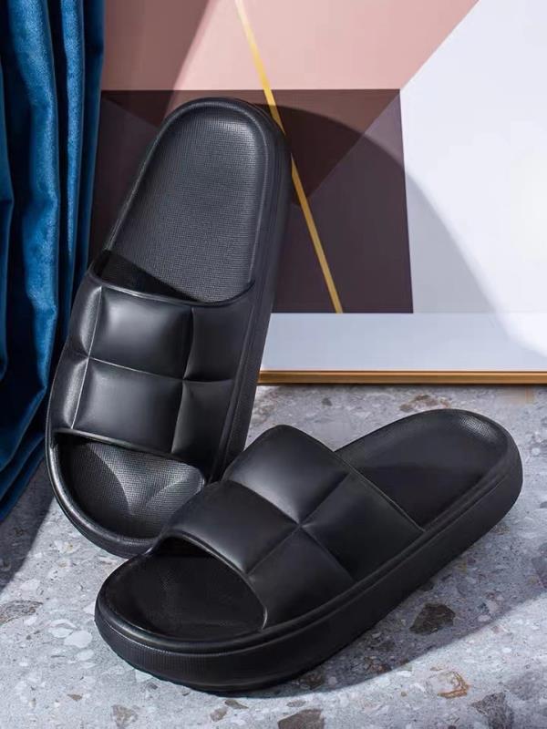 Thick bottom sandals