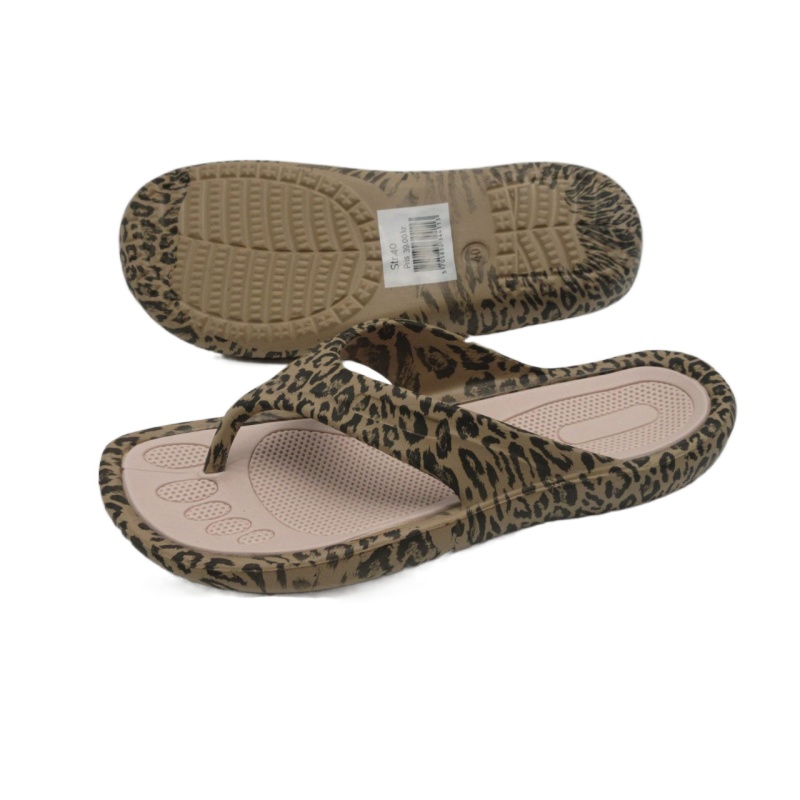 Anti skid flip flop