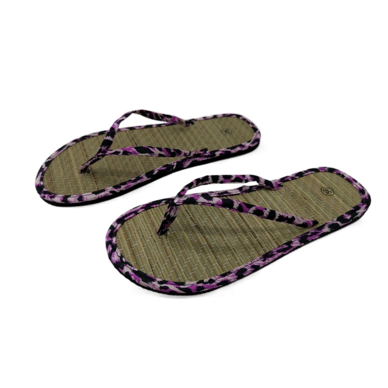 women summer flip flop